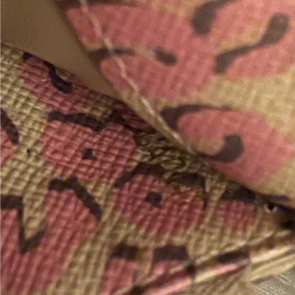 Authentic Louis Vuitton Insolite Wallet Pink Leopard inside - Picture 7 of 7